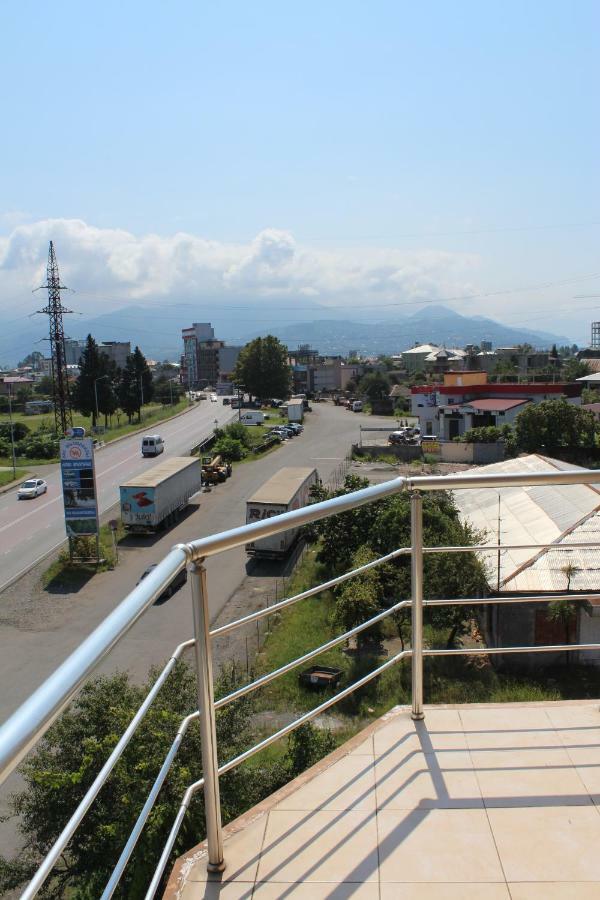 Eleganti Hotel Batumi Exterior foto