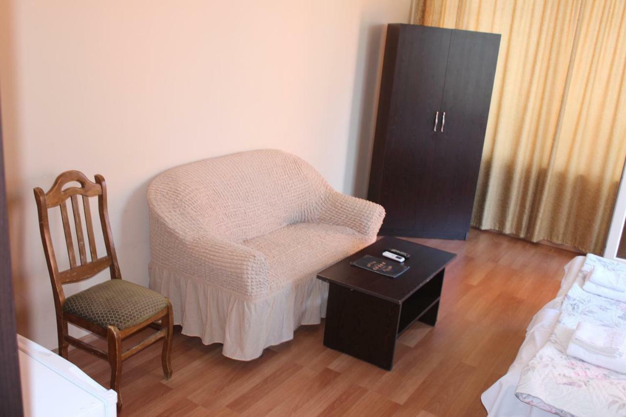 Eleganti Hotel Batumi Exterior foto